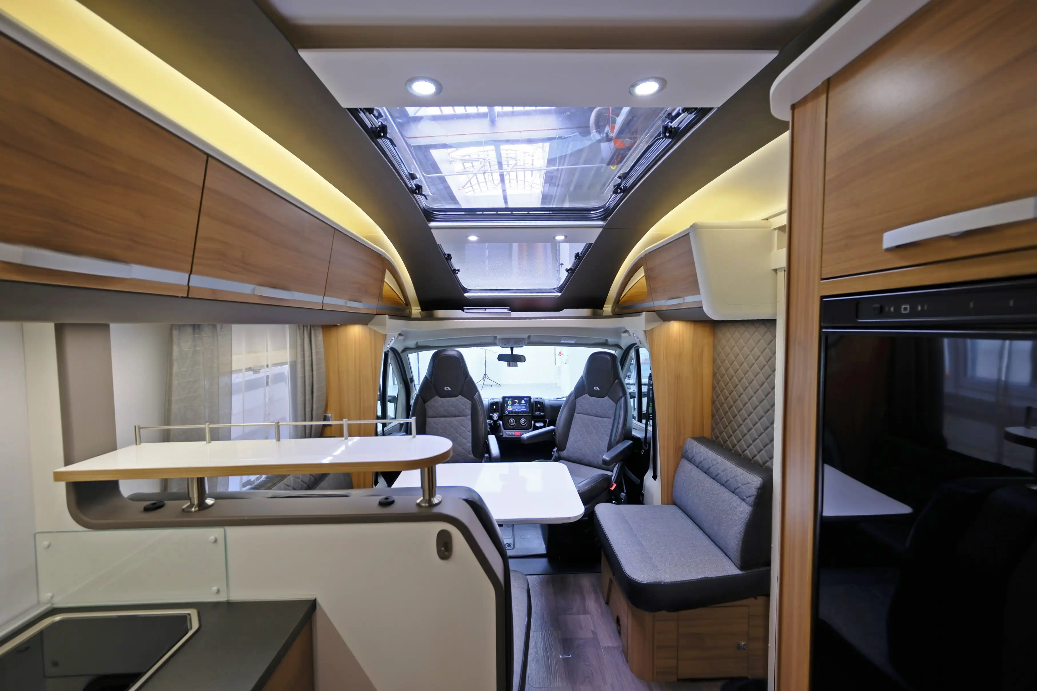 ADRIA Coral 670 SL Axess